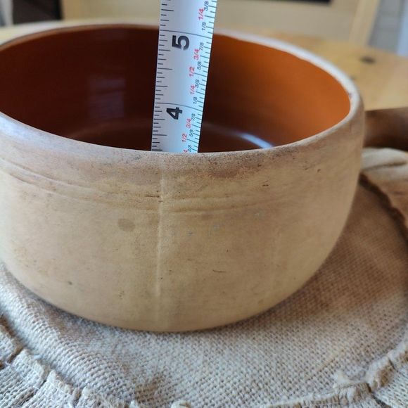 Vintage French Stoneware Covered Casserole Dish 8.5 inches wide and 4.5 inches - Picture 14 of 16